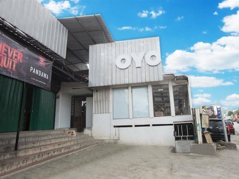 Oyo 298 Gemilang Guesthouse Тангеранг Экстерьер фото